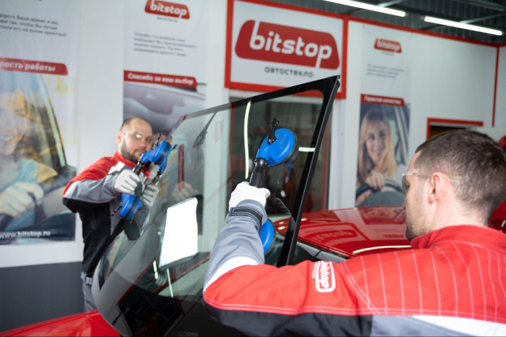 Что делать с поврежденным стеклом