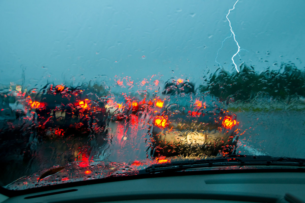 Как работает датчик дождя на авто
